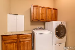 1379 Charles Dr, Longmont, CO 80503 - Photo 15