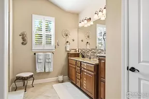 1379 Charles Dr, Longmont, CO 80503 - Photo 9