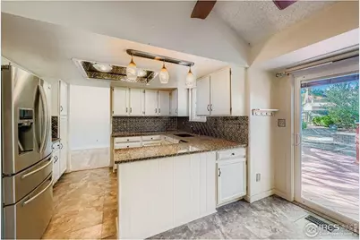 2911 Lakeshore Dr, Longmont, CO 80503 - Photo 7