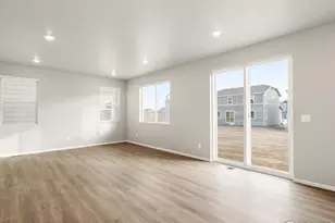 4671 Sunsplash Wy, Johnstown, CO 80534 - Photo 9