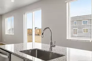 4671 Sunsplash Wy, Johnstown, CO 80534 - Photo 3