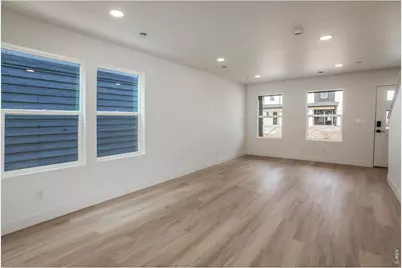 945 Trumpet Ln, Windsor, CO 80550 - Photo 9