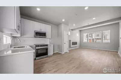 3394 Pearwood Dr, Johnstown, CO 80534 - Photo 3