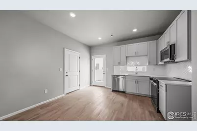 3394 Pearwood Dr, Johnstown, CO 80534 - Photo 5