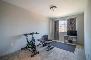 1829 S Helena St, Aurora, CO 80017 - Photo 23