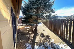 1008 Fairway Ln, Estes Park, CO 80517 - Photo 13