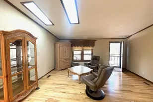 1008 Fairway Ln, Estes Park, CO 80517 - Photo 9