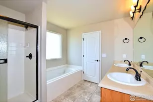 2422 Jasmine Ln, Johnstown, CO 80534 - Photo 31