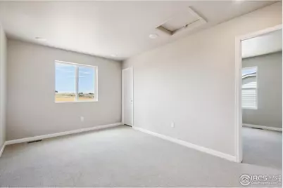 914 Harvard St, Johnstown, CO 80534 - Photo 11