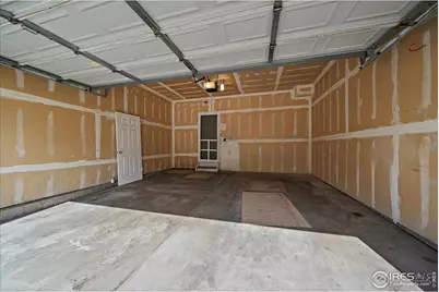 12182 E 2nd Dr, Aurora, CO 80011 - Photo 31