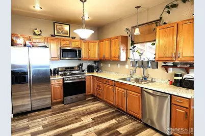 410 12th St, Greeley, CO 80631 - Photo 5