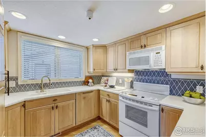 4415 Laguna Pl #201, Boulder, CO 80303 - Photo 9