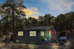 559 S St Vrain Ave, Estes Park, CO 80517 - Photo 3