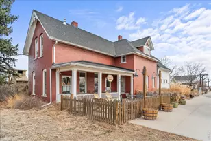 1921 Charles Brockman Dr, Fort Collins, CO 80525 - Photo 47