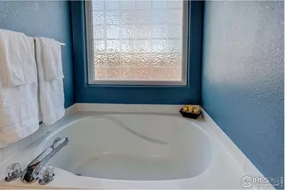 2134 Sandhill Crane Cir, Loveland, CO 80537 - Photo 29