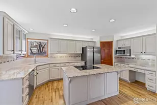 815 Langdale Dr, Fort Collins, CO 80526 - Photo 17