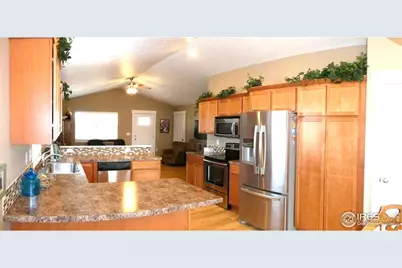 4201 Laurel Dr, Evans, CO 80620 - Photo 9