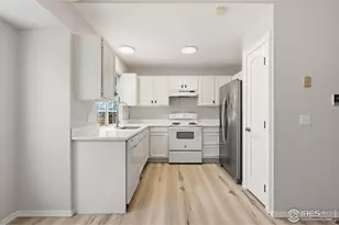 654 W Sandbar Cir, Louisville, CO 80027 - Photo 13