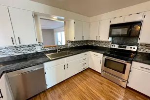 2327 W 18th St, Loveland, CO 80538 - Photo 25