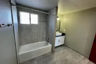 2327 W 18th St, Loveland, CO 80538 - Photo 31