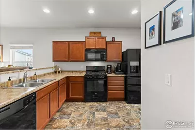 417 Vista Blvd, Lochbuie, CO 80603 - Photo 9