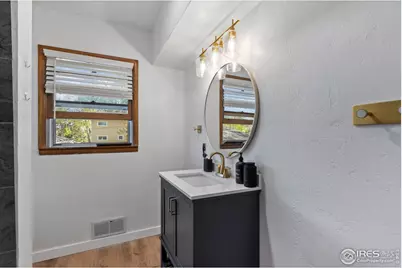 522 E 13th St, Loveland, CO 80537 - Photo 9