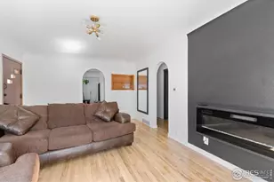 522 E 13th St, Loveland, CO 80537 - Photo 3