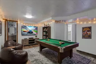 522 E 13th St, Loveland, CO 80537 - Photo 29