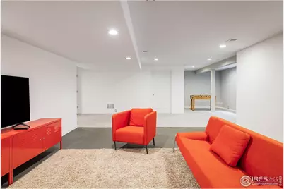 5001 Bella Vista Dr, Longmont, CO 80503 - Photo 29