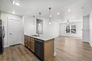265 High Point Dr, Longmont, CO 80504 - Photo 1