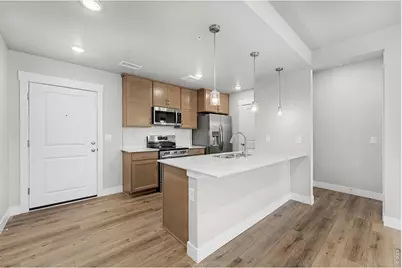 265 High Point Dr #E-205, Longmont, CO 80504 - Photo 3
