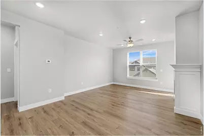 265 High Point Dr #E-205, Longmont, CO 80504 - Photo 5