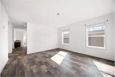 512 Sunset Cliffs Dr, Loveland, CO 80537 - Photo 7