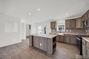 503 Book Clfs Dr, Loveland, CO 80537 - Photo 5