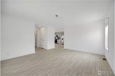 542 Sunset Cliffs Dr, Loveland, CO 80537 - Photo 9