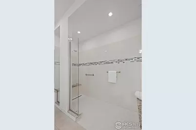 4425 Angelina Cir, Longmont, CO 80503 - Photo 21