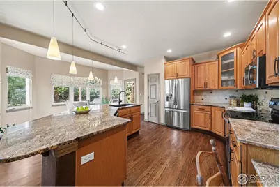 1239 Reserve Dr, Longmont, CO 80504 - Photo 9