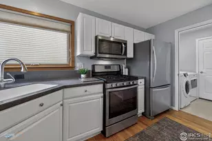 379 Lodgewood Ln, Lafayette, CO 80026 - Photo 15