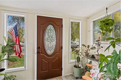 5 S Greeley Ave, Johnstown, CO 80534 - Photo 5