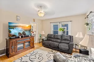 5 S Greeley Ave, Johnstown, CO 80534 - Photo 5
