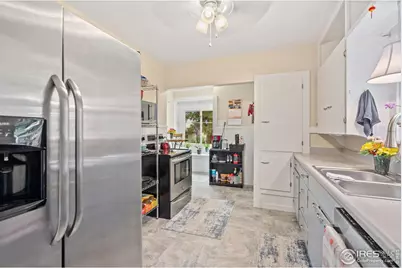 5 S Greeley Ave, Johnstown, CO 80534 - Photo 9