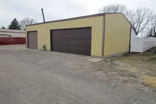 870 13th St, Burlington, CO 80807 - Photo 3