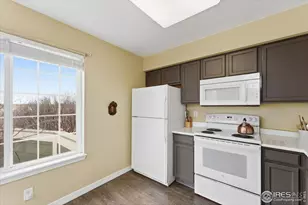 930 Button Rock Dr, Longmont, CO 80504 - Photo 9