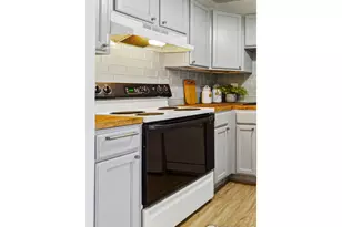 860 W Moorhead Cir, Boulder, CO 80305 - Photo 13