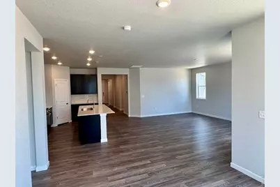 827 Mesic Ln, Windsor, CO 80550 - Photo 9