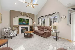 3257 Honeysuckle Ct, Fort Collins, CO 80521 - Photo 5