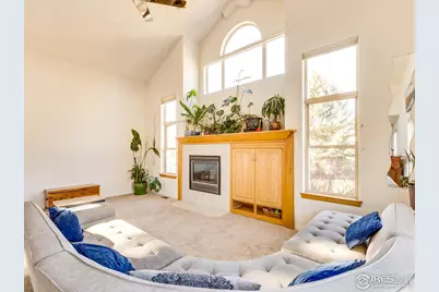 927 Hover Ridge Cir, Longmont, CO 80501 - Photo 5