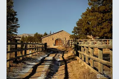 9200 Old Flowers Rd, Bellvue, CO 80512 - Photo 39