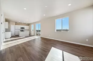 874 Harvard St, Johnstown, CO 80534 - Photo 5