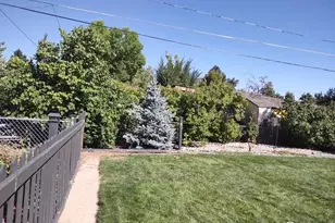 3333 W Wagon Trail Dr, Englewood, CO 80110 - Photo 25